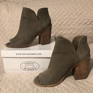 Steve Madden Tala Ankle Bootie